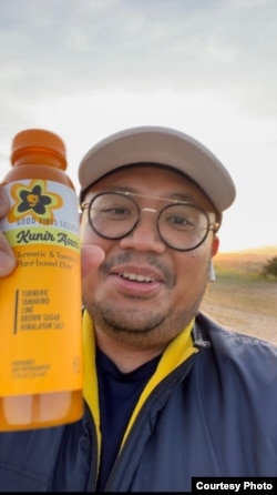 Terinspirasi oleh jamu, Agung Wimboprasetyo lalu meracik Kunir Asem ala Good Vibes Society di AS (dok: Agung Wimboprasetyo)