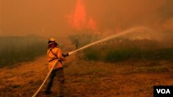 Texas sufre su peor sequía en décadas, resecando la tierra que ha alimentado los incendios.