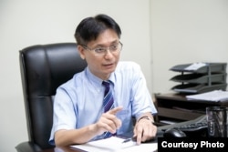 台灣世新大學前國際長吳巨盟。 （吳巨盟提供）