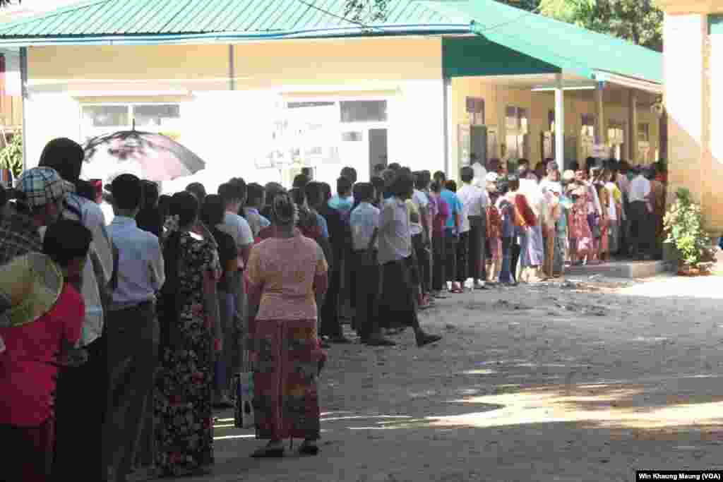 Voters lining up to vote in a polling station in Pyay Township. Nov. 8th, 2015