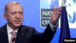 اردغان په بروکسل کې ویلي غواړي پاکستان هم د کابل هوايي ډګر امنیت ساتلو کې ورسره وي 