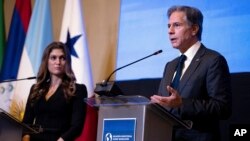 El secretario de Estado de EEUU, Antony Blinken, habla durante una conferencia de prensa en los márgenes de una cumbre ministerial sobre migración y protección en Ciudad de Panamá, el miércoles 20 de abril de 2022.