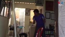 វិចិត្រករ​ខ្មែរ​ជម្នះ​ការ​រើសអើង​លើ​ជនពិការ