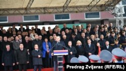 Milorad Dodik, predsjednik Republike Srpske, Željka Cvijanović, članica Predsjedništva BiH, Ivica Dačić, ministar vanjskih poslova Srbije tokom obilježavanja "dana Republike Srpske" u Istočnom Sarajevu, Bosna i Hercegovina, 9. januara 2023. (Foto: Predrag Zvijerac (RFE/RL)