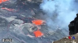 Des centaines d'habitants évacués après une éruption à Hawaï (vidéo)
