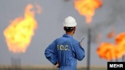 تاسیسات نفت و گاز در ایران (آرشیو)