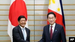 日本首相岸田文雄在東京會晤到訪的菲律賓總統小馬科斯。(媒體聯訪2023年2月9日)
