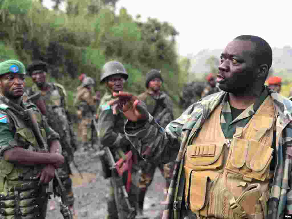 Jeshi la Jamhuri ya Kidemokrasia ya Congo, FARDC, limepelekwa katika mstari wa mbele huko mji wa Sakae kupambana na waasi wa M23.