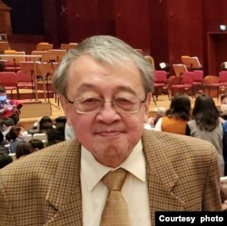 曾任教上海华东师范大学、目前居住在台湾的林保华。