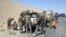 Lực lượng an ninh Afghanistan trên đường tới Kunduz, Afghanistan, để chống lại các chiến binh Taliban ngày 1/10/2015.