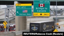 Odluka o produžetku restrikcija objavljena je pošto je saopšteno da će Kanada od 9. avgusta početi da odobrava dolaske potpuno vakcinisanih američkih građana. (Foto: REUTERS/Rebecca Cook)