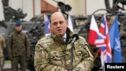 英國國防大臣本·華萊士（Ben Wallace）