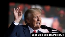 ARHIVA: Bivši predsednik Donald Tramp.