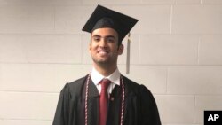 Princ Abdulah bin Faisal al Saud pred dodjelu diplome na Nortistern univerzitetu u Bostonu 2018. godine. 