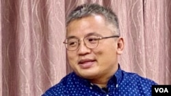 香港記者協會主席陳朗昇估計，區家麟被捕可能與立場新聞案有關，質疑當局的紅線難以觸摸。(美國之音湯惠芸)