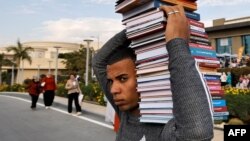 La Foire a attiré plus d'un demi million de personnes en un week-end, mais cette année, les ventes ne sont pas au rendez-vous.