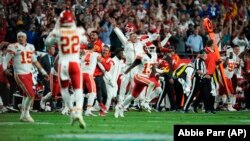 Proslava igrača Kanzas Sitija nakon osvajanja Superboula 57