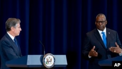 Waziri wa Mambo ya Nje Antony Blinken na Waziri wa Ulinzi Lloyd Austin.