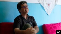 This image released by Sideshow and Janus Films shows filmmaker Jafar Panahi during the filming of "No Bears." ( Sideshow and Janus Films via AP)