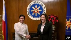 11月21日，美國副總統賀錦麗和菲律賓總統小馬科斯在馬尼拉總統府會晤。