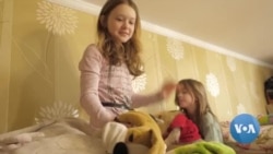 Therapeutic Toy Helps Ukrainian Children Deal With War-Related Stress