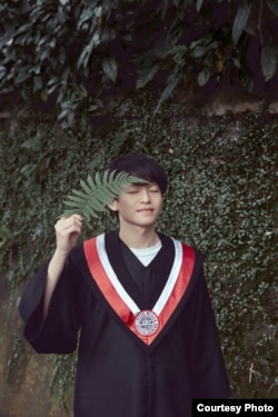 台湾东吴大学音乐系毕业生温约瑟创建“中国人民解放军基地及设施”地图。(照片提供: 温约瑟)