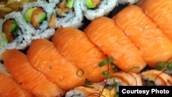 Salmon sushi. (Photo by Diaa Bekheet)