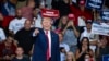 ARCHIVO - El expresidente de EEUU Donald Trump habla en un acto político en Pensilvania, en septiembre de 2022. 