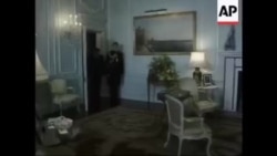 Encuentro entre Chávez e Isabel II