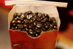 FILE — Kahawa ikiwa tayari kusafirishwa kutoka kwa wakulima nchini Kenya.