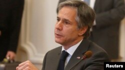 美國國務卿布林肯在基輔會晤烏克蘭外長庫列巴。(2021年5月6日)