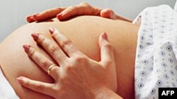 ВООЗ видала поради вагітним ВІЛ-інфікованим жінкам