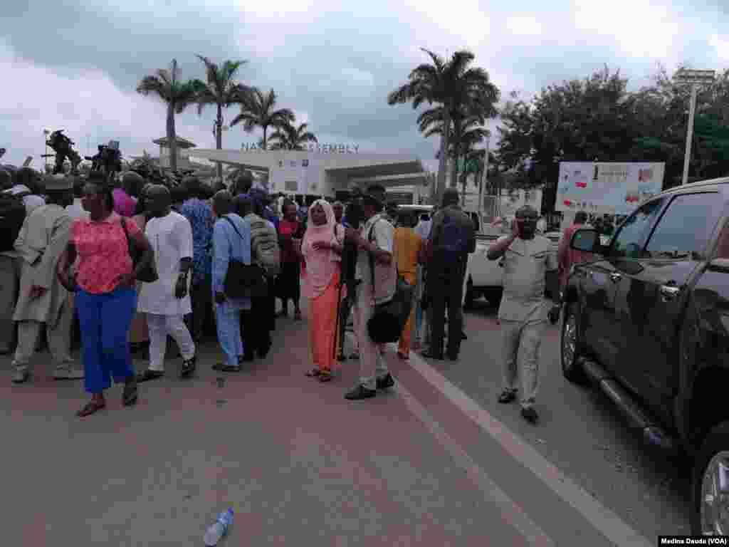 Lokacin Da Jami'an Tsaron DSS Suka Garkame Kofofin Shiga Majalisar Dokoki