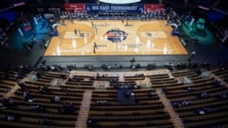 Quiz - College Basketball Tournaments Lift Student Spirit