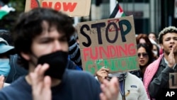 2024年4月27日美國首都華盛頓特區的喬治華盛頓大學學生舉行了支持巴勒斯坦的抗議活動。