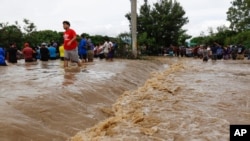 Los devastadores huracanes Eta y Iota, en noviembre de 2020, dejaron millonarias pérdidas en Centroamérica con mayor impacto en los medios de vida y subsistencia de los habitantes de Honduras, Nicaragua y Guatemala. 