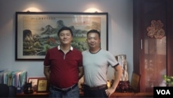 唐愷（左）和六四後被通緝的學運領袖楊濤曾被關在秦城監獄同一監號（唐愷提供）