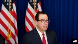 استیون منوشن وزیر خزانه داری (دارایی) ایالات متحده - آرشیو