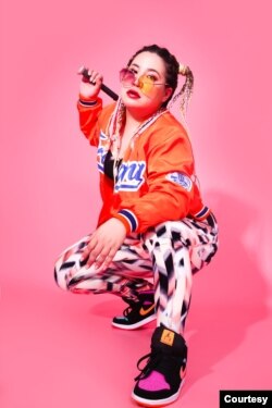 位於福建省廈門市的海峽兩岸直播電商產業合作園涉台項目部新媒體運營總監王晨懿