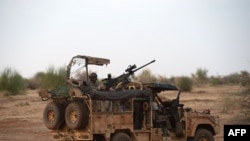 MALI-ARMY-FRANCE-TAKUBA