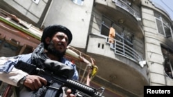 یک نیروی امنیتی طالبان