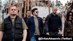 Crnogorski premijer Dritan Abazović u poseti ukrajinskom gradu Irpinu (Twitter)