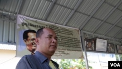 ប្អូនប្រុស​របស់​លោក កែម ឡី គឺលោក កែម រិទ្ធិសិត អាយុ៤៦ឆ្នាំ រស់នៅ​ក្នុង​ខេត្ត​តាកែវ ជាមួយ​ម្តាយ​របស់​លោក កែម ឡី​។