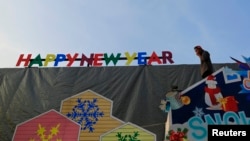 ဒီဇင်ဘာ ၂၀၁၃ ခုနှစ်က ရန်ကုန်မြို့မှာ တွေ့ရတဲ့ မြင်ကွင်း။ (ဒီဇင်ဘာ ၃၀၊ ၂၀၁၃)