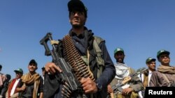 Para pejuang Houthi Yaman di Sanaa (foto: dok).