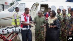 Ponovno otvaranje kluba pod imenom "Klavir funkcioniše" u Londonu na Dan slobode kada se očekuje ukidanje gotovo svih ograničenja zbog korone virusa u Engleskoj. 19. juli, 2021. ( Foto: Alberto Pecali / AP )