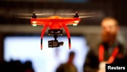 國內華達州拉斯維加斯舉行的展會上展示的AutelRobotics X-Star無人機。 (2017年1月6日)