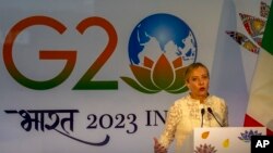 2023年9月10日星期日，在印度新德里舉行的G20峰會期間，意大利總理喬治婭·梅洛尼在國際媒體中心的新聞發布會上發表講話。（美聯社）