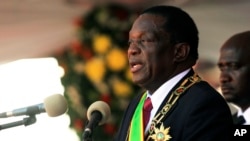 FILE: UMongameli weZimbabwe uMnu Emmerson Mnangagwa.