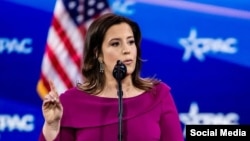 الیس استفانیک، نماینده جمهوری‌خواه کنگره آمریکا